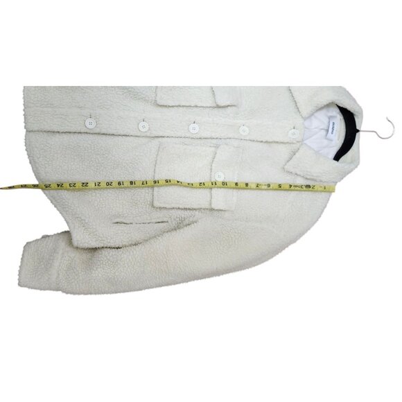 Danielle Guizio OVERSIZED SHERPA BUTTON-UP JACKET CREAM Size S - Picture 11 of 14